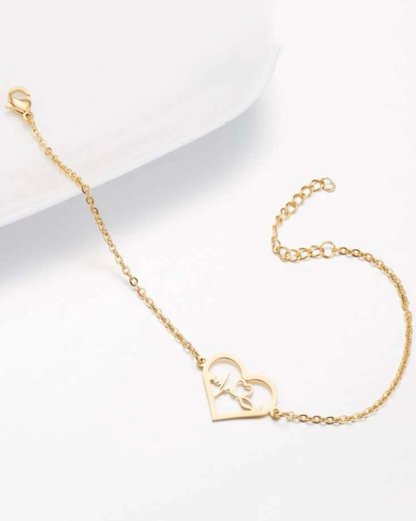 Heart Decor Bracelet